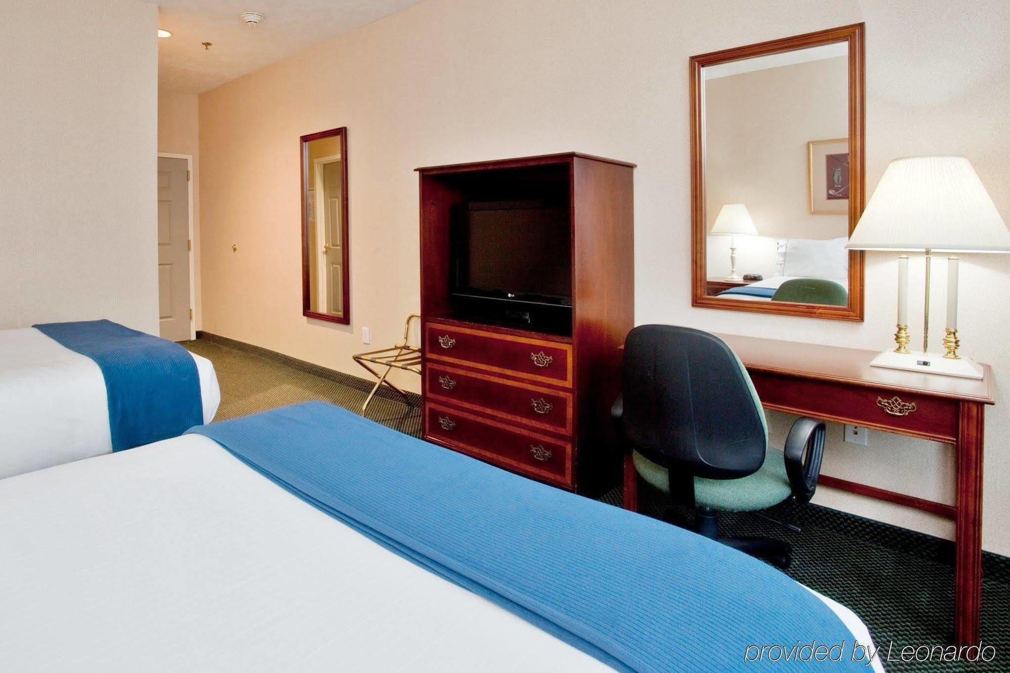 Holiday Inn Express Kilmarnock Zimmer foto